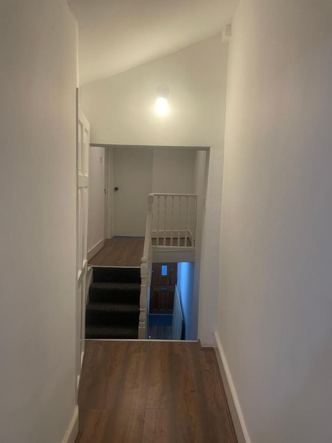 147 Knapp Road House Лондон Экстерьер фото